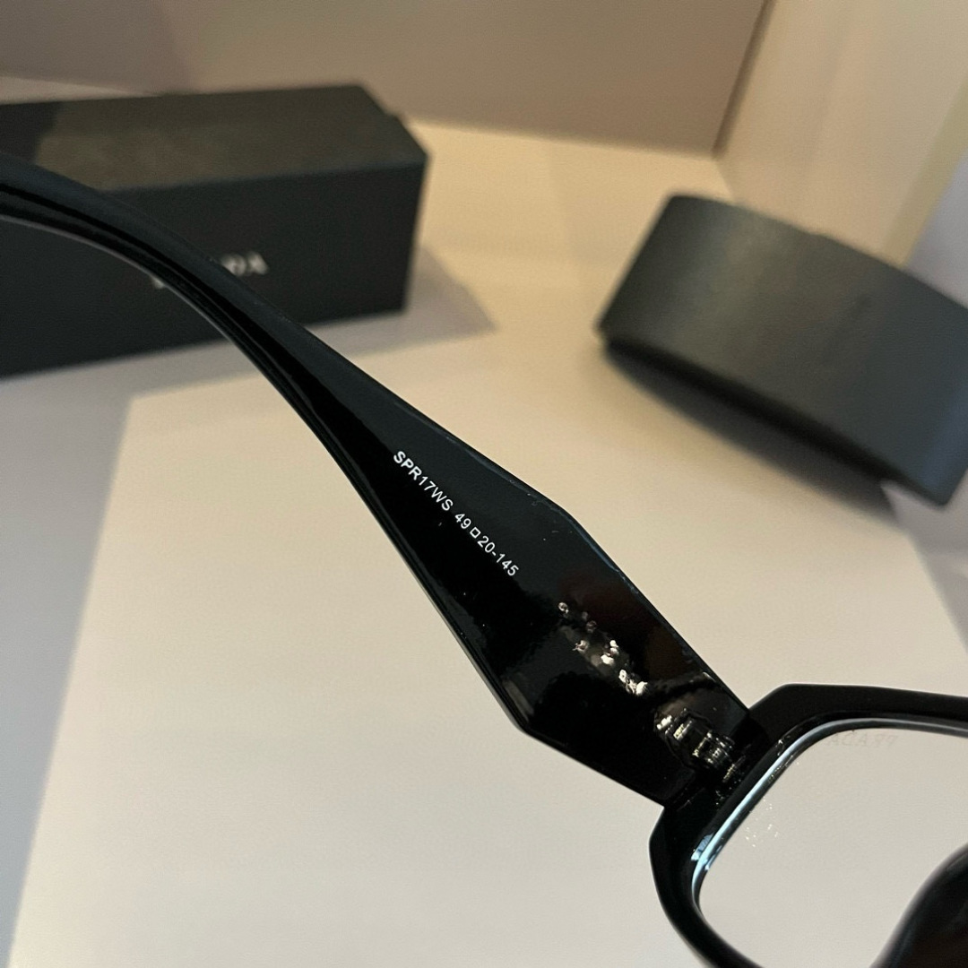 lunettes prada ¥ — photo 8