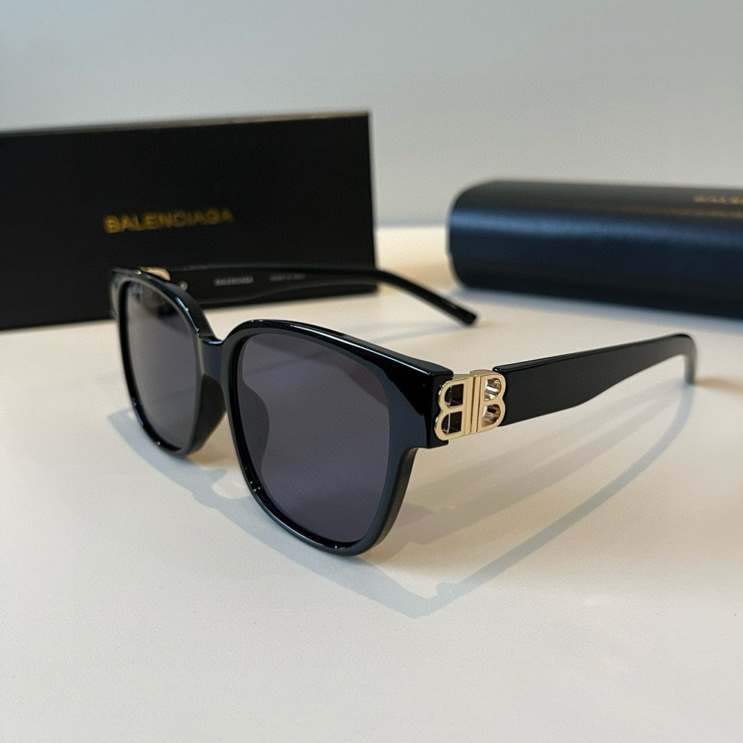Balenciaga glasses ¥ — photo 3