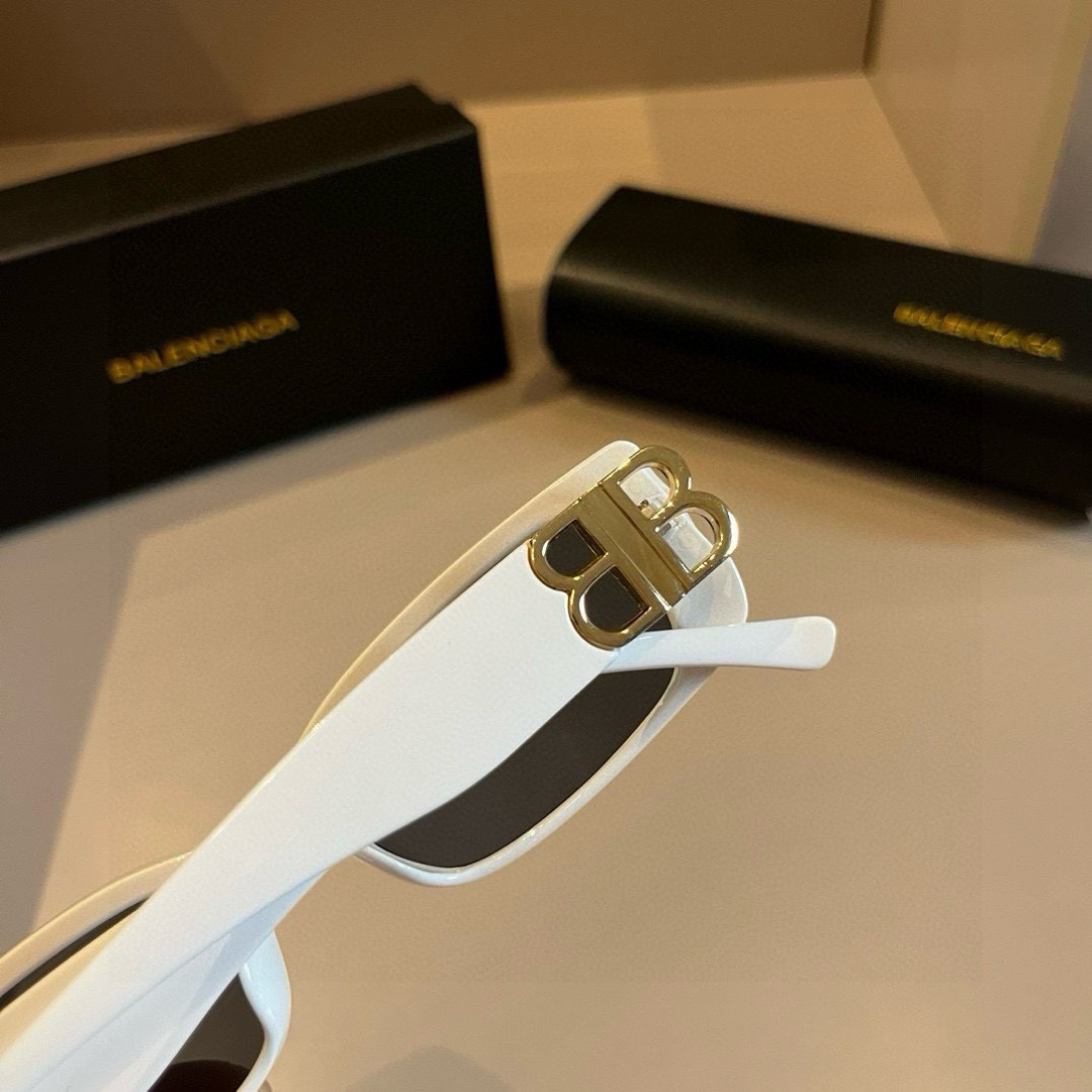 Balenciaga-glazen ¥ — photo 8