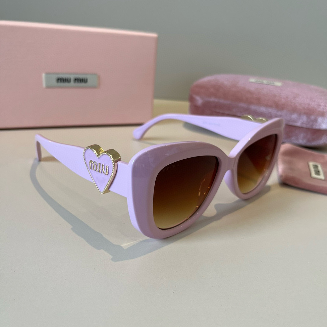 NO:925574,miumiu Miu Miu sunglasses, peach heart sunglasses. Major Internet celebrity bloggers recommend glasses, sunglasses, sunglasses, glasses, miumiu19860909miumiu缪缪太阳镜,桃心墨镜 各大网红博主推荐眼镜墨镜太阳镜,眼镜,miumiu,glasses