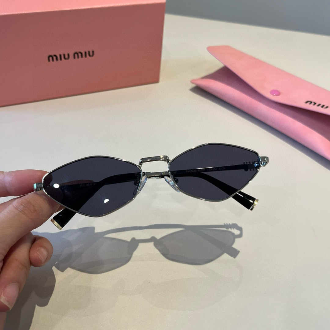 Miumiu briller ¥ — photo 4