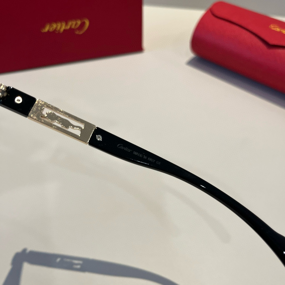 Lunettes de soleil Cartier ¥ — photo 9
