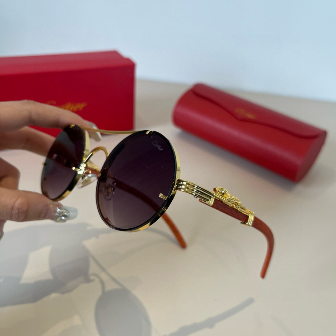 Cartier sunglasses ¥ — photo 4