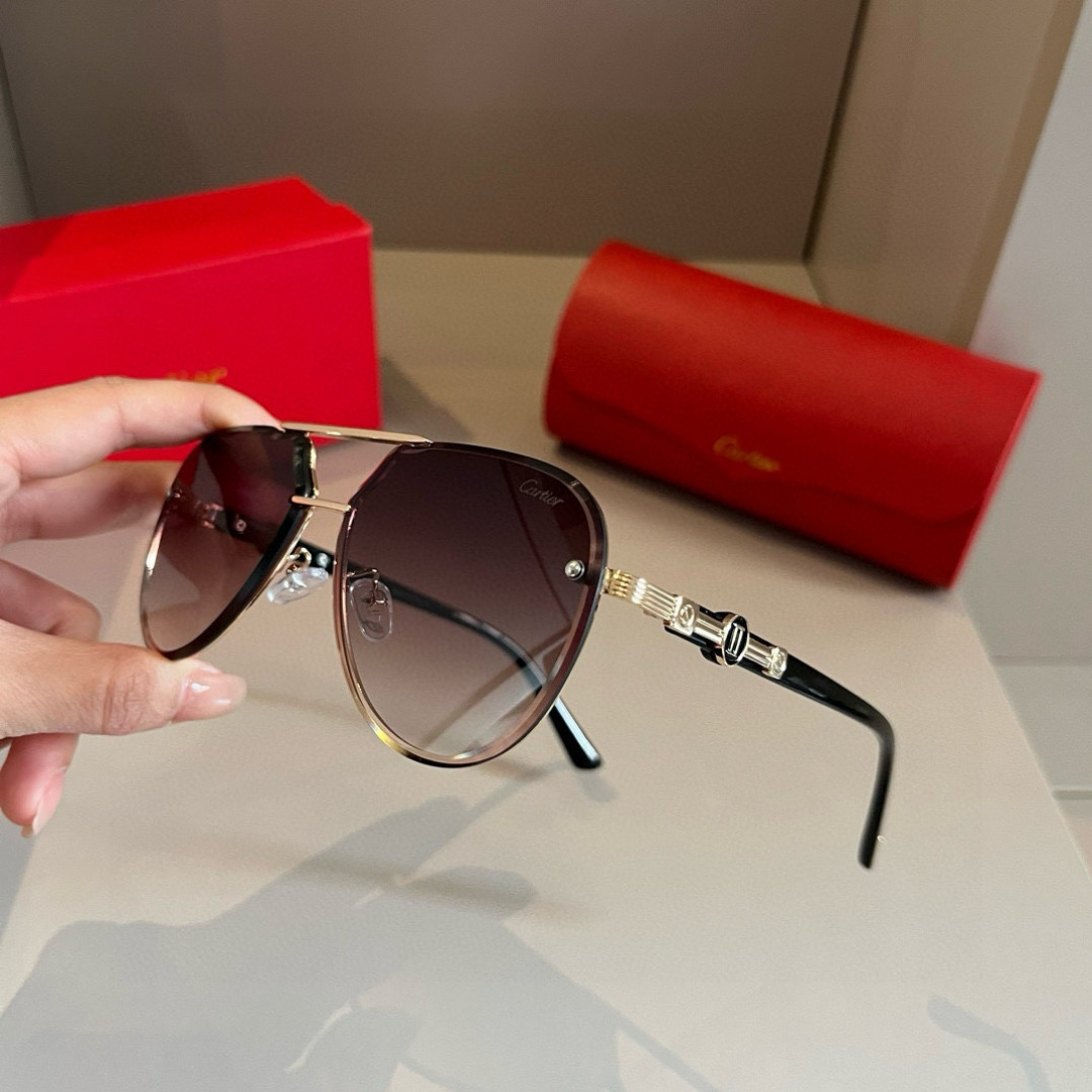 Cartier sunglasses ¥ — photo 4