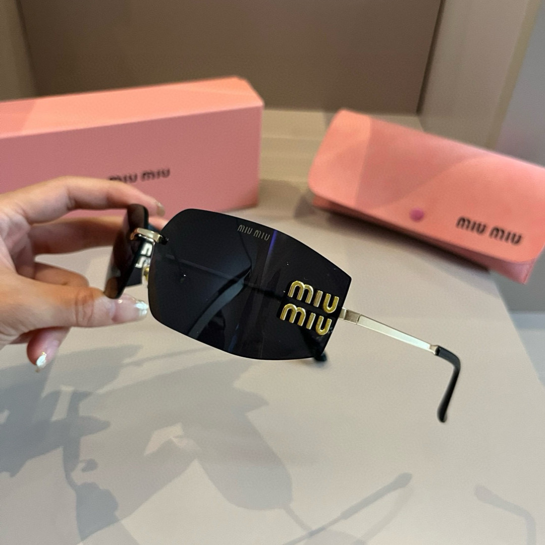 Gafas Miumiu ¥ — photo 6