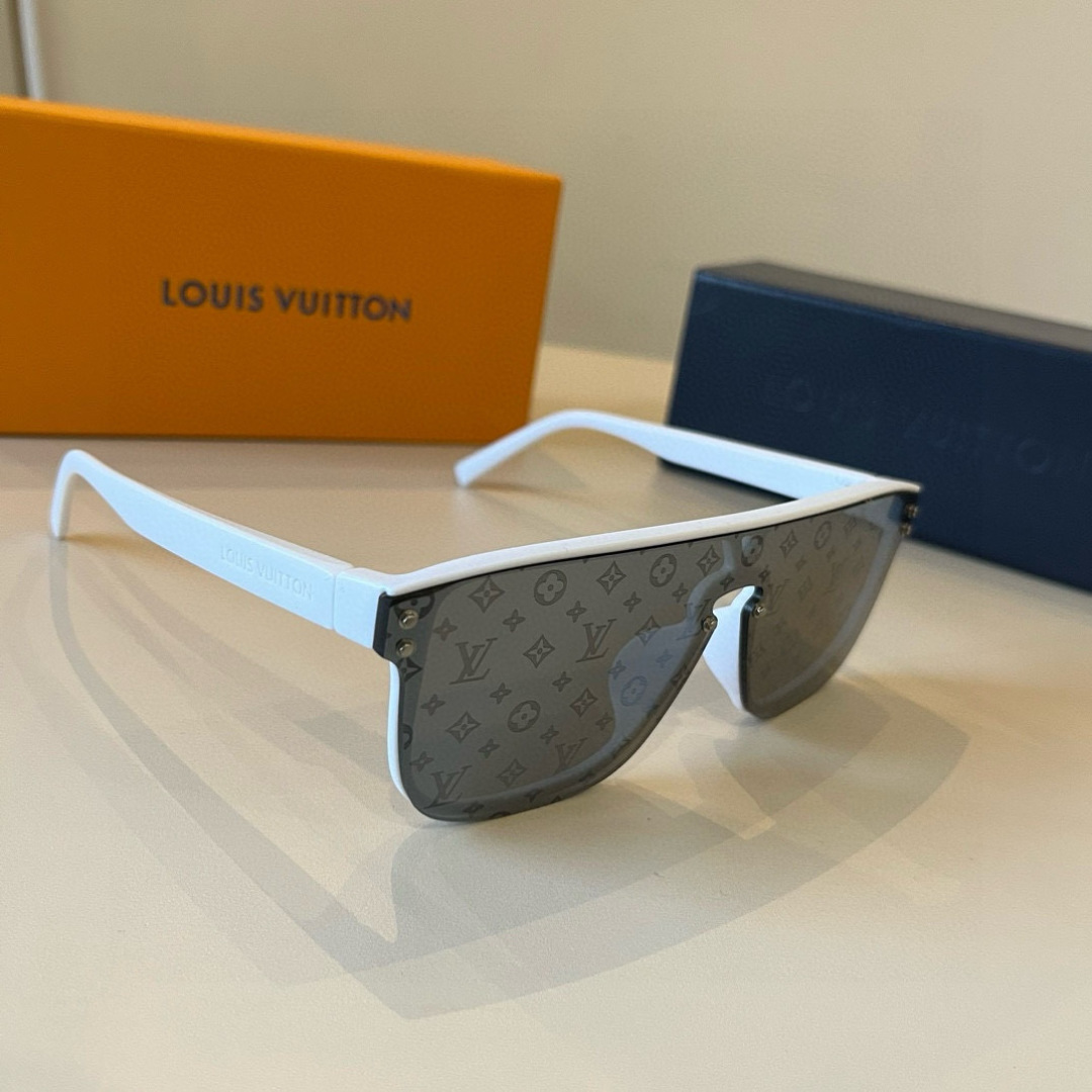 NO:553809,LV sunglasses, men's sunglasses and women's sunglasses, good-looking, very elegant on the face, small face, small full print will not make you feel rustic and nouveau riche, both men and women can wear it, very fashionable #LV sunglasses, glasses, sunglasses, sunglasses, glasses, louis vuitton19860909LV墨镜 男款墨镜女款墨镜好看上脸超大气显脸小,小满印不会有土气暴发户的感觉,男女都能带,很时髦 #LV墨镜眼镜墨镜太阳镜,眼镜,louis vuitton,glasses