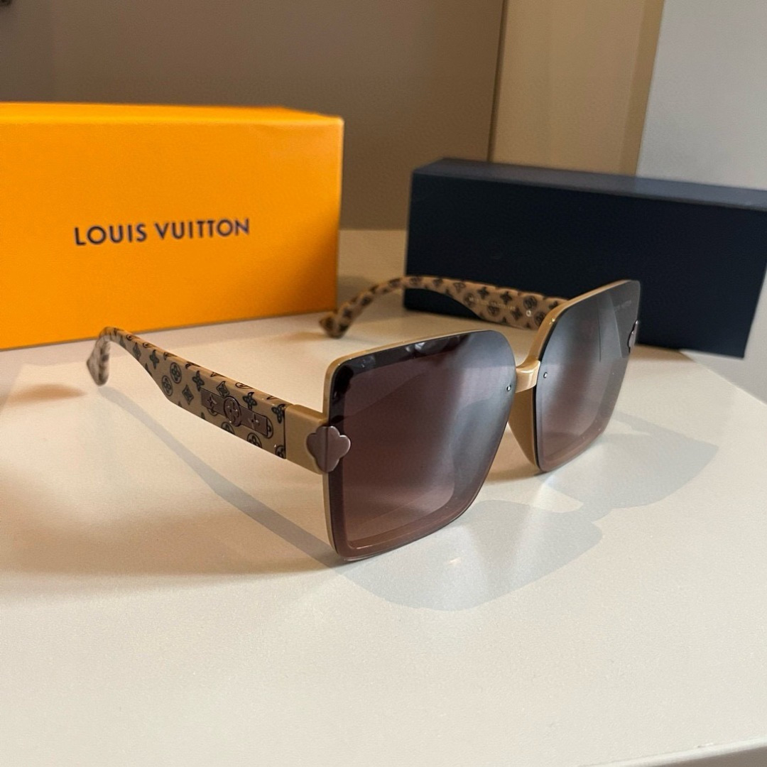 NO:553818,LV sunglasses, men's sunglasses and women's sunglasses, good-looking, very elegant on the face, small face, small full print will not make you feel rustic and nouveau riche, both men and women can wear it, very fashionable #LV sunglasses, glasses, sunglasses, sunglasses, glasses, louis vuitton19860909LV墨镜 男款墨镜女款墨镜好看上脸超大气显脸小,小满印不会有土气暴发户的感觉,男女都能带,很时髦 #LV墨镜眼镜墨镜太阳镜,眼镜,louis vuitton,glasses