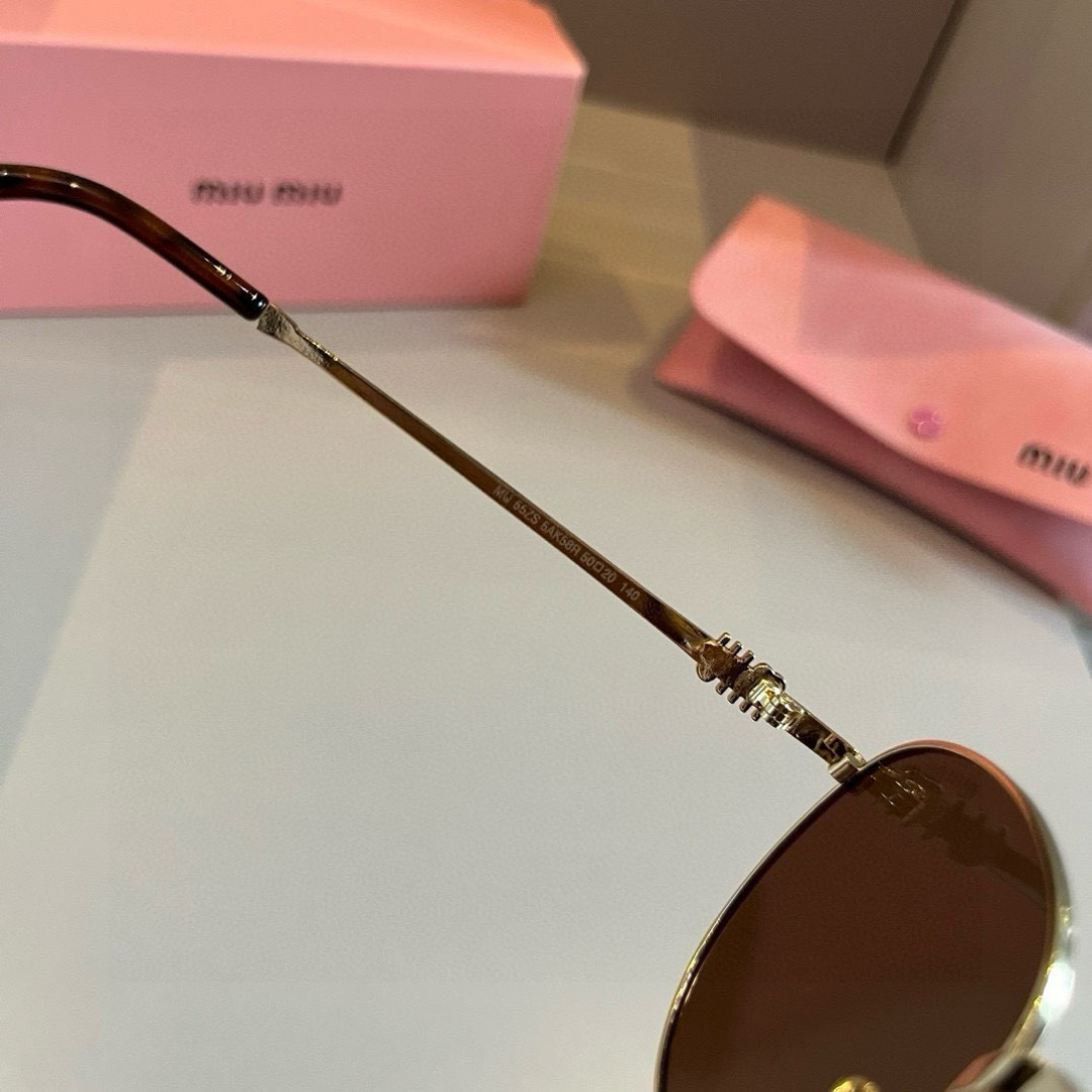 Óculos Miumiu ¥ — photo 7