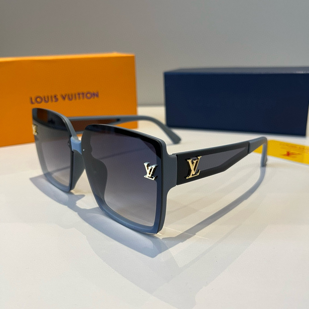 LV glasses ¥ — photo 3
