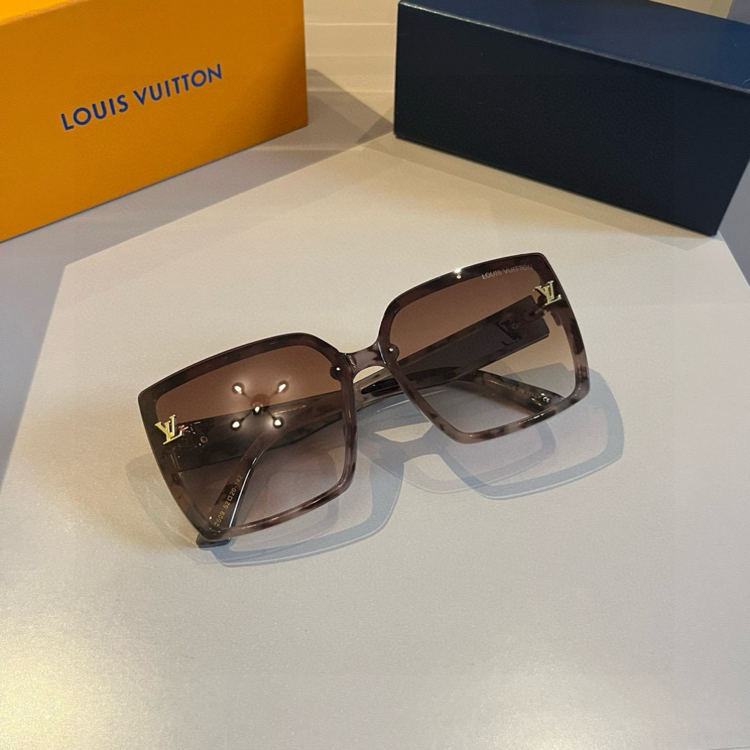 LV glasses ¥ — photo 8