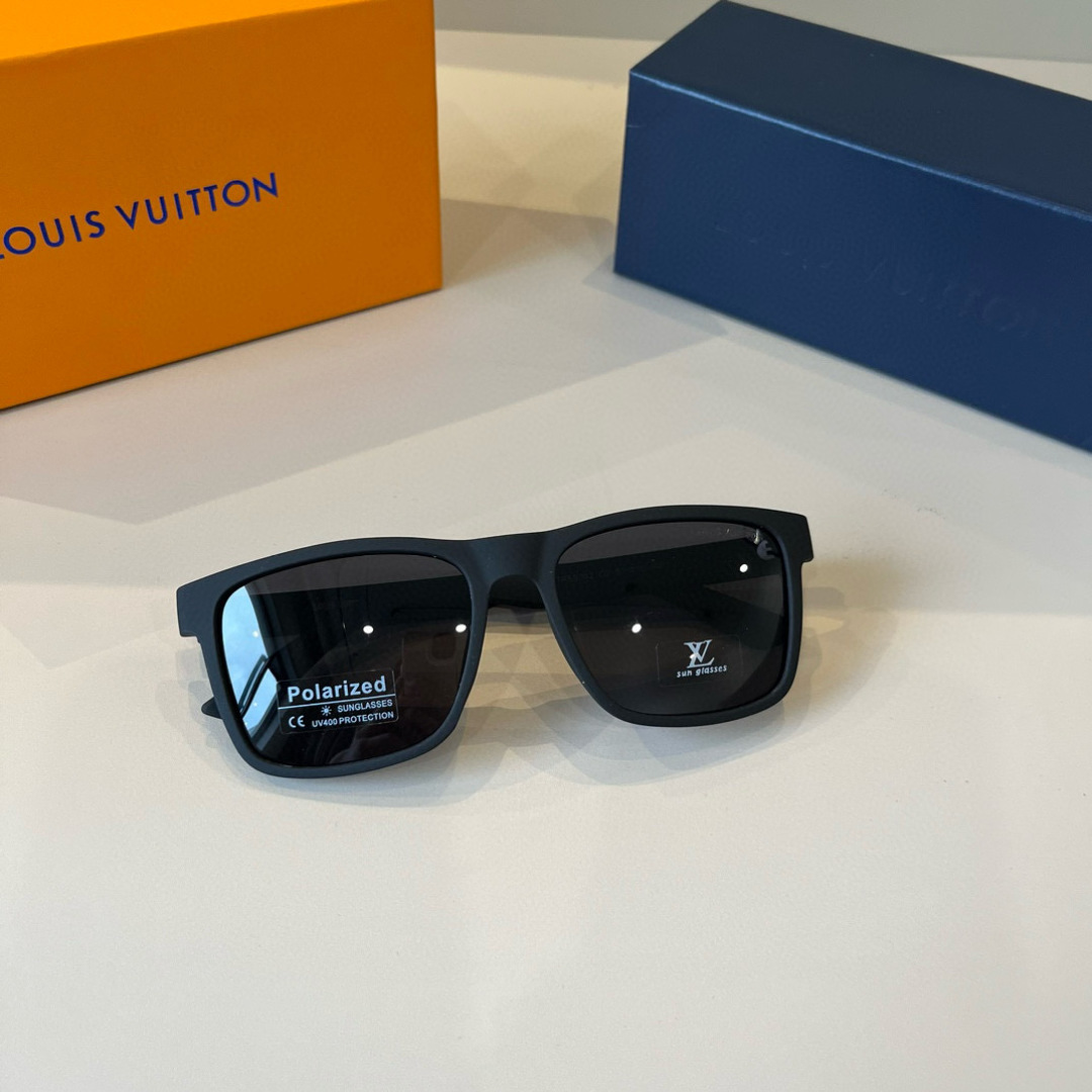 LV-bril De eerste zonnebril van LV New — photo 11