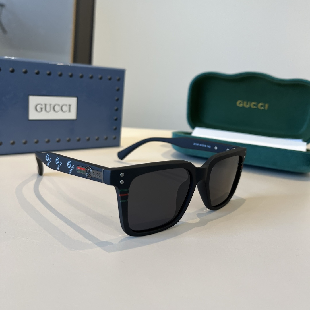 NO:765183,Gucci Gucci sunglasses, fashionable European and American style masking glasses, super revealing small glasses, sunglasses, glasses, gucci19860909Gucci古奇防晒太阳镜,时尚欧美风遮掩镜,超显脸小眼镜墨镜太阳镜,眼镜,gucci,glasses