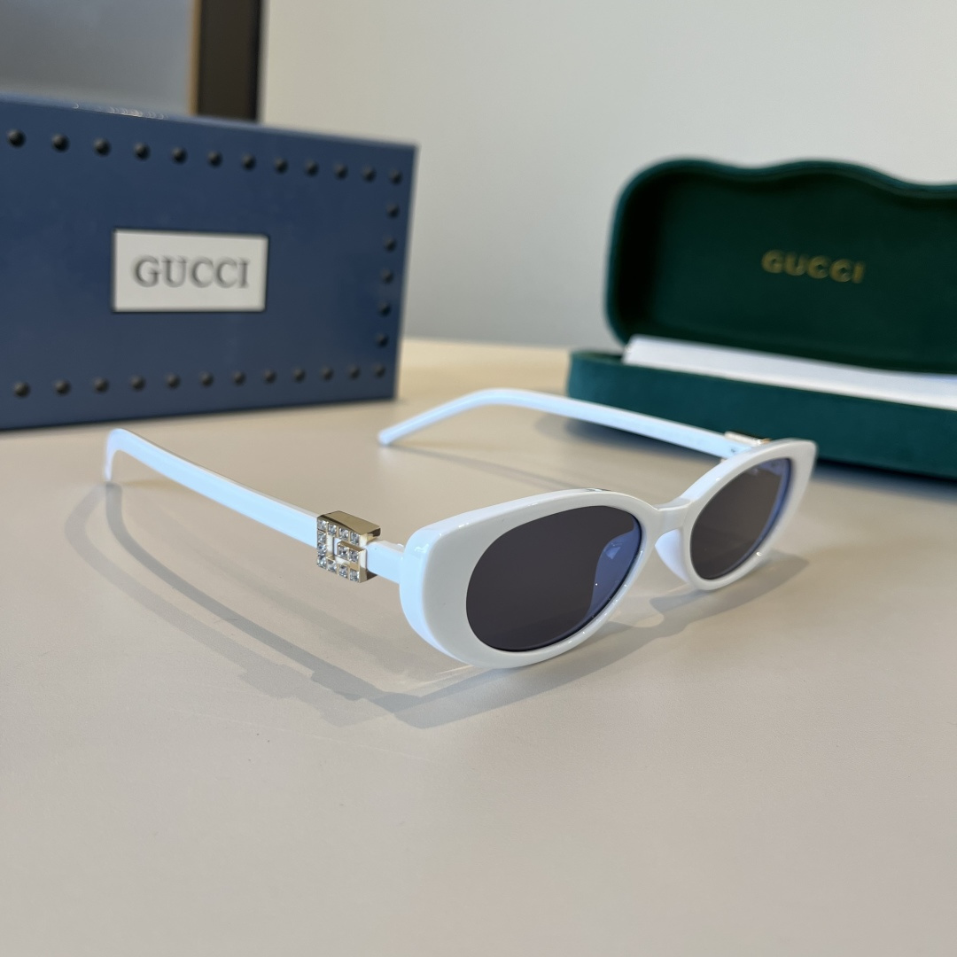 NO:765198,Gucci Gucci's new sunglasses, polarized lenses, men's and women's sunglasses, Bora lenses, super cool on the face, can be worn by any face shape, glasses, sunglasses, sunglasses, glasses, gucci19860909Gucci古奇新款太阳镜,偏光镜 男女款墨镜,宝来镜片,上脸超酷,任何脸型都可以驾驭眼镜墨镜太阳镜,眼镜,gucci,glasses