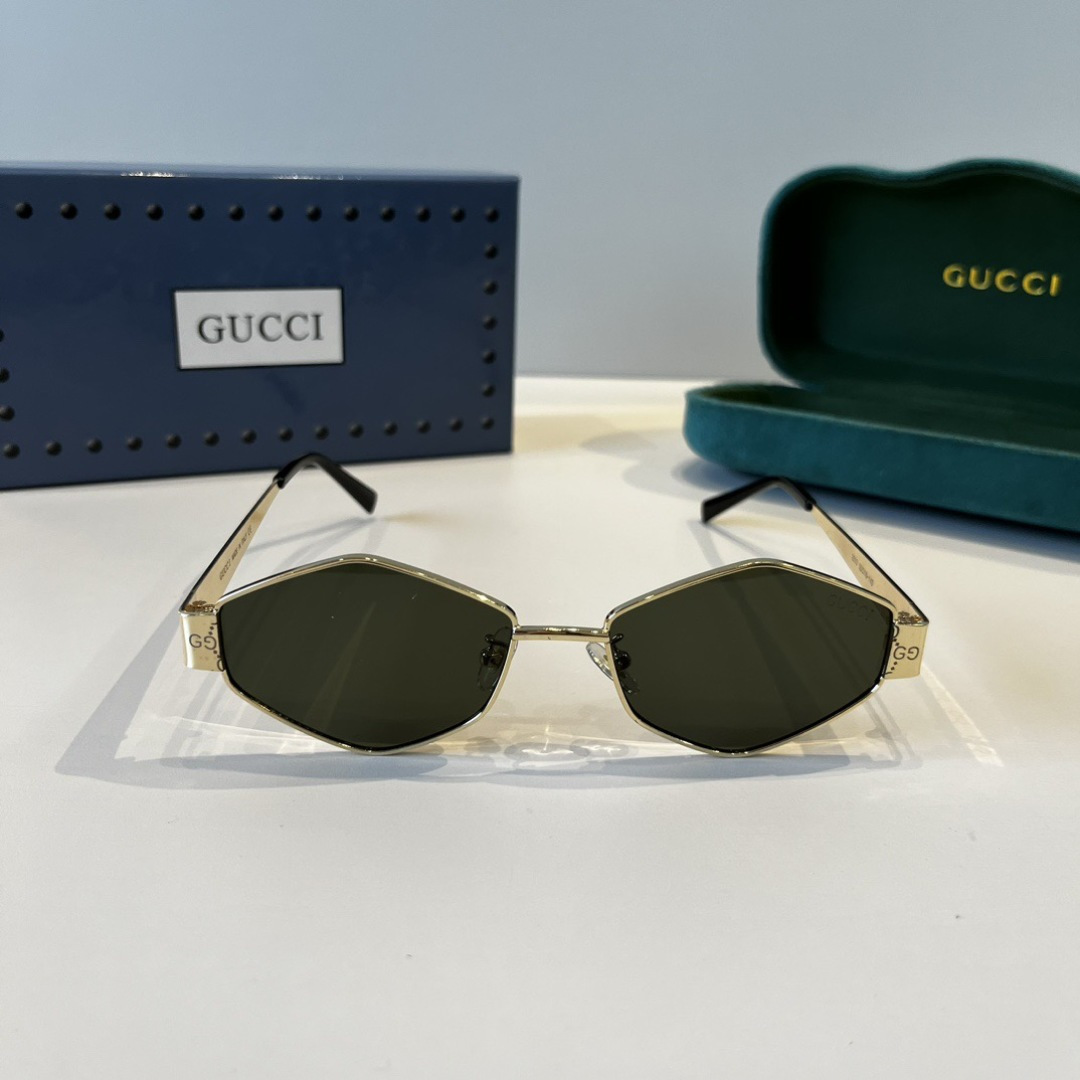 Солнечные очки Gucci шестиугольные