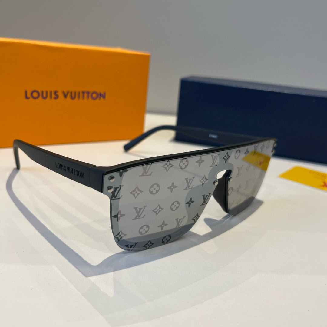 NO:574181,LV sunglasses, men's sunglasses and women's sunglasses, good-looking, very elegant on the face, small face, small full print will not make you feel rustic and nouveau riche, both men and women can wear it, very fashionable #LV sunglasses, glasses, sunglasses, sunglasses, glasses, louis vuitton19860909LV墨镜 男款墨镜女款墨镜好看上脸超大气显脸小,小满印不会有土气暴发户的感觉,男女都能带,很时髦 #LV墨镜眼镜墨镜太阳镜,眼镜,louis vuitton,glasses
