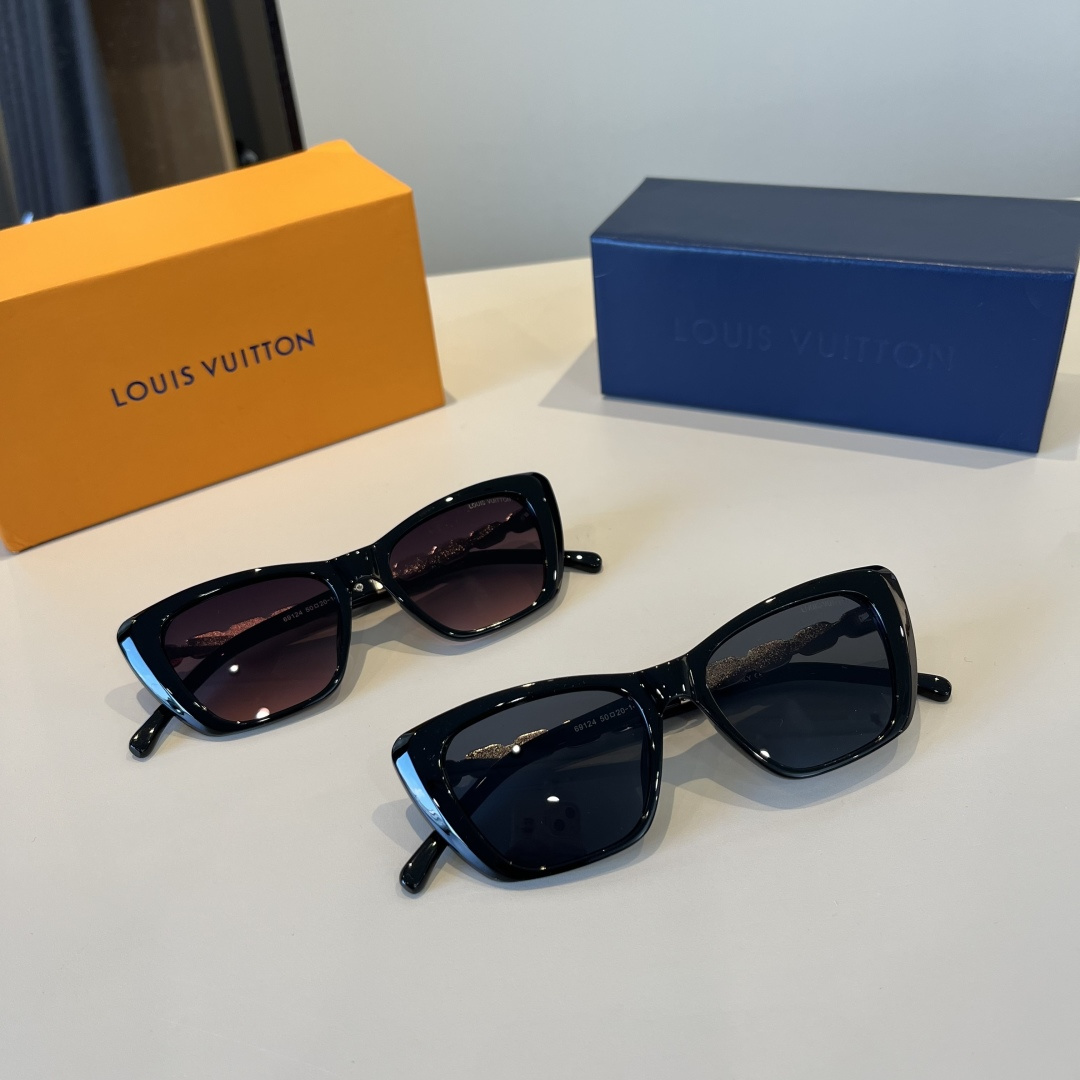 LV glasses LVLouis Vuitton ， ， — photo 10