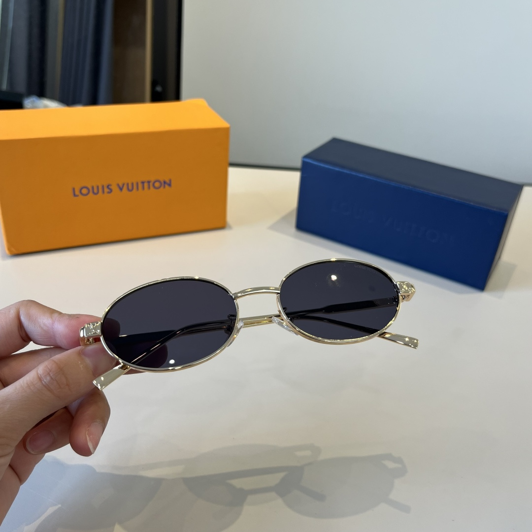 LV glasses ¥ — photo 10