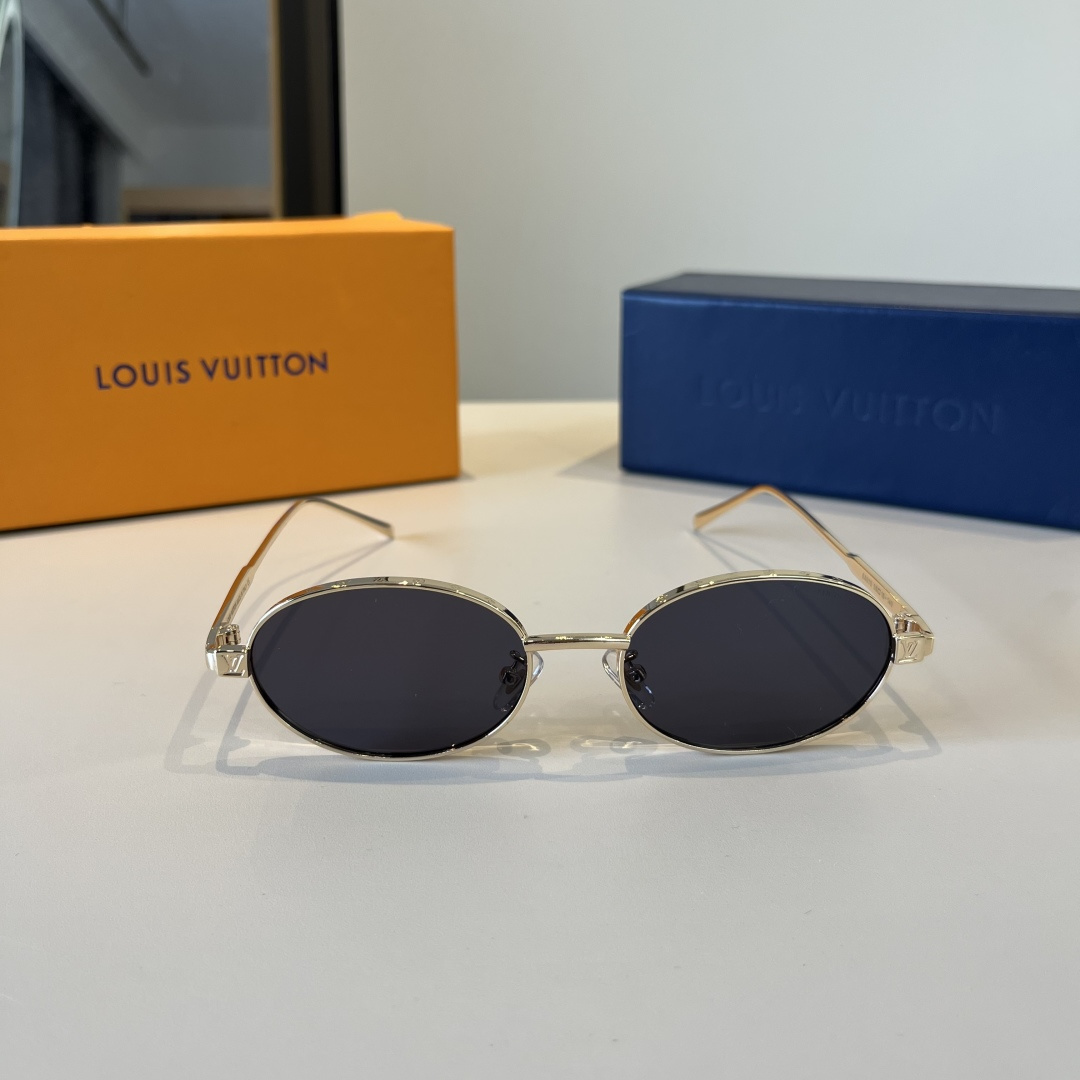 LV glasses ¥ — photo 2
