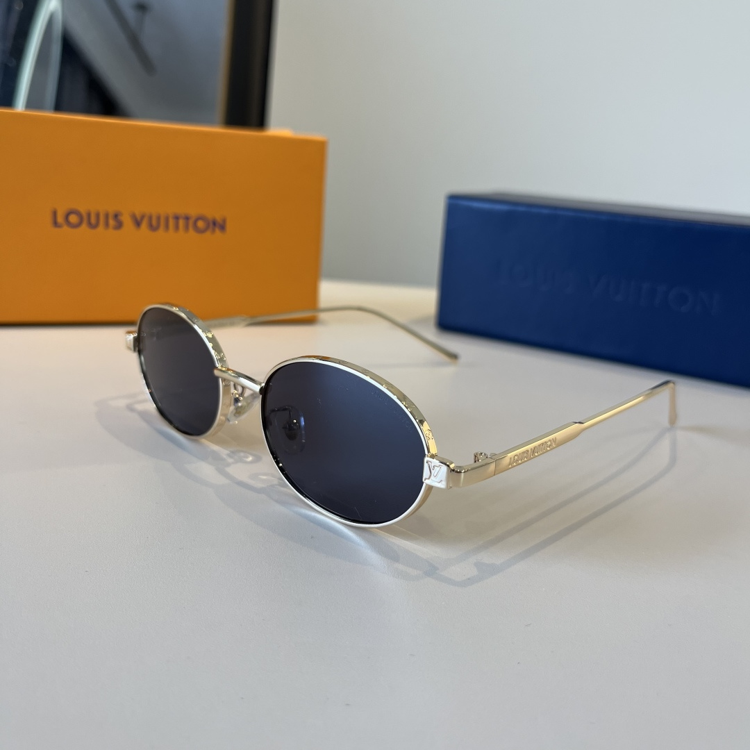 LV glasses ¥ — photo 3