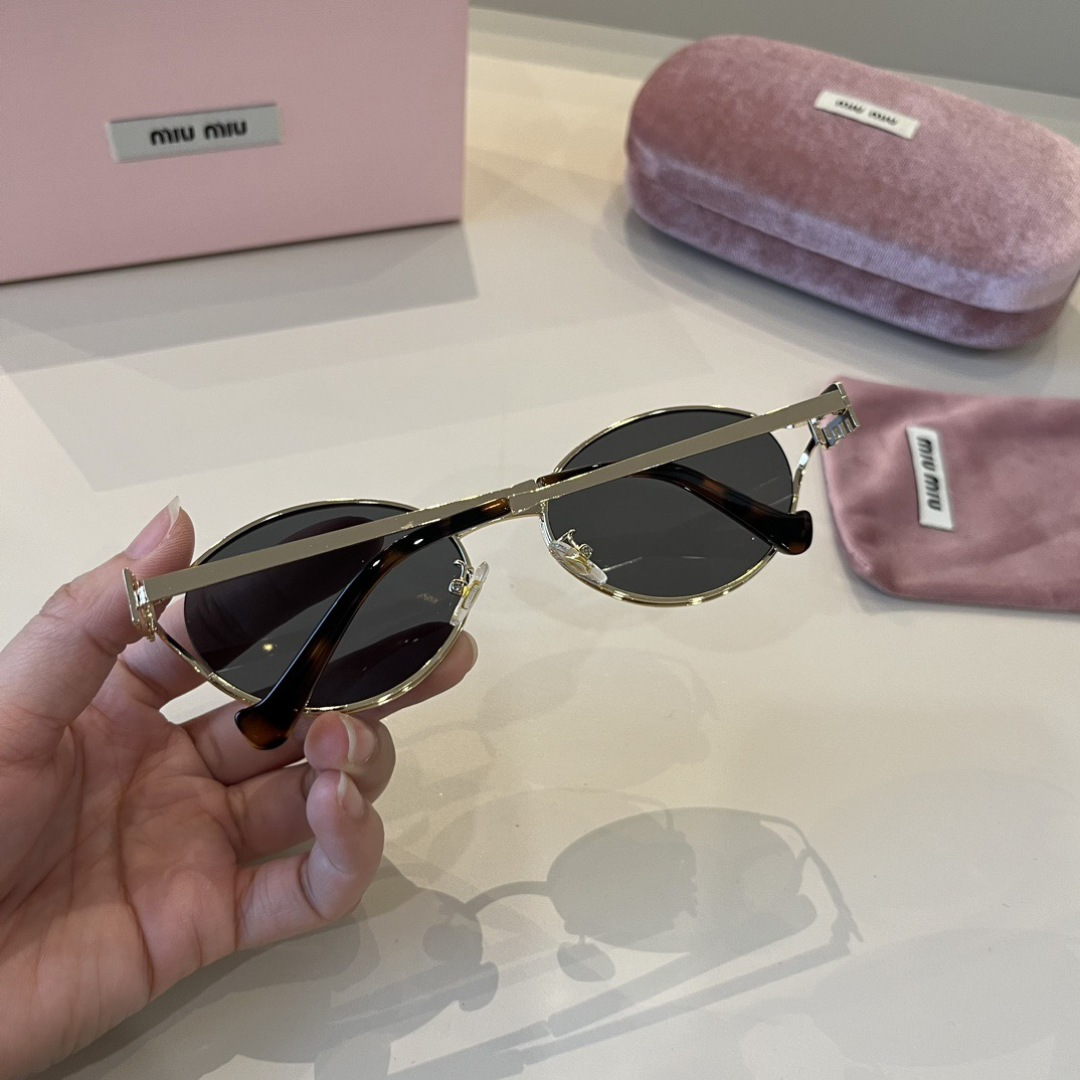 Óculos Miumiu ¥ — photo 5