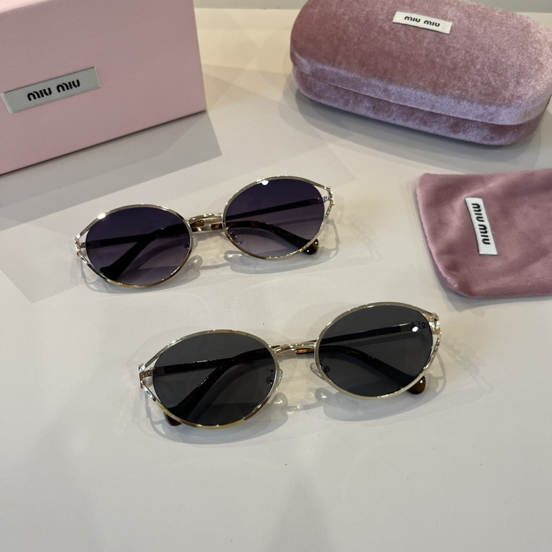 Óculos Miumiu ¥ — photo 9