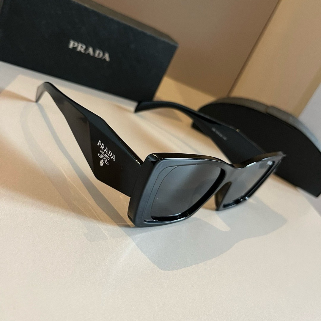 prada glasses ¥