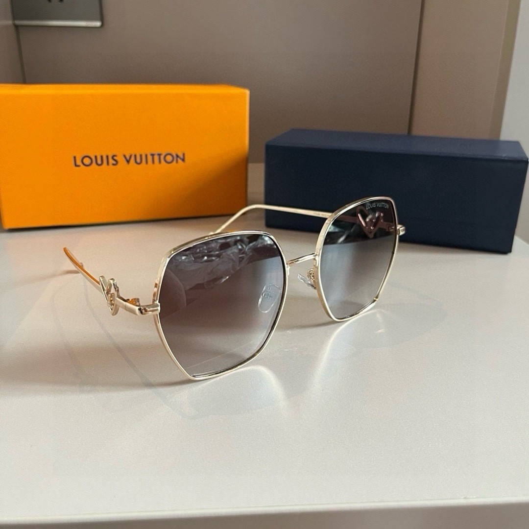 NO:766426,Batch LV Louis Vuitton sunglasses, sun visors, European and American fashion brands, glasses, sunglasses, sunglasses, glasses, louis vuitton, louis vuitton19860909批 LV路易威登太阳镜,遮阳镜,欧美时尚大牌范,眼镜墨镜太阳镜,眼镜,louis vuitton,louis vuitton,glasses