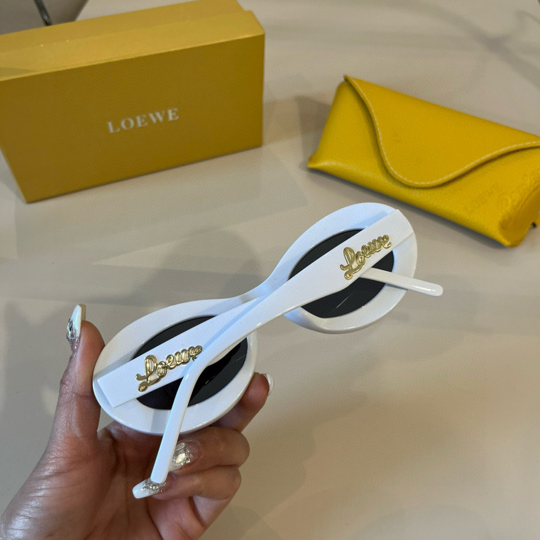 Loewe glasses ¥ — photo 6