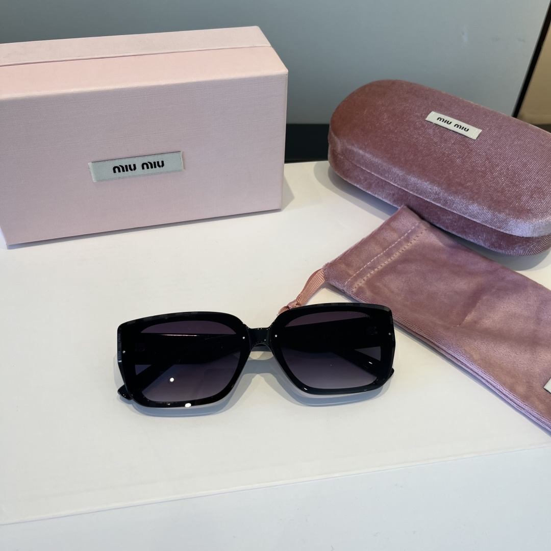 Miumiu glasses ¥ — photo 9