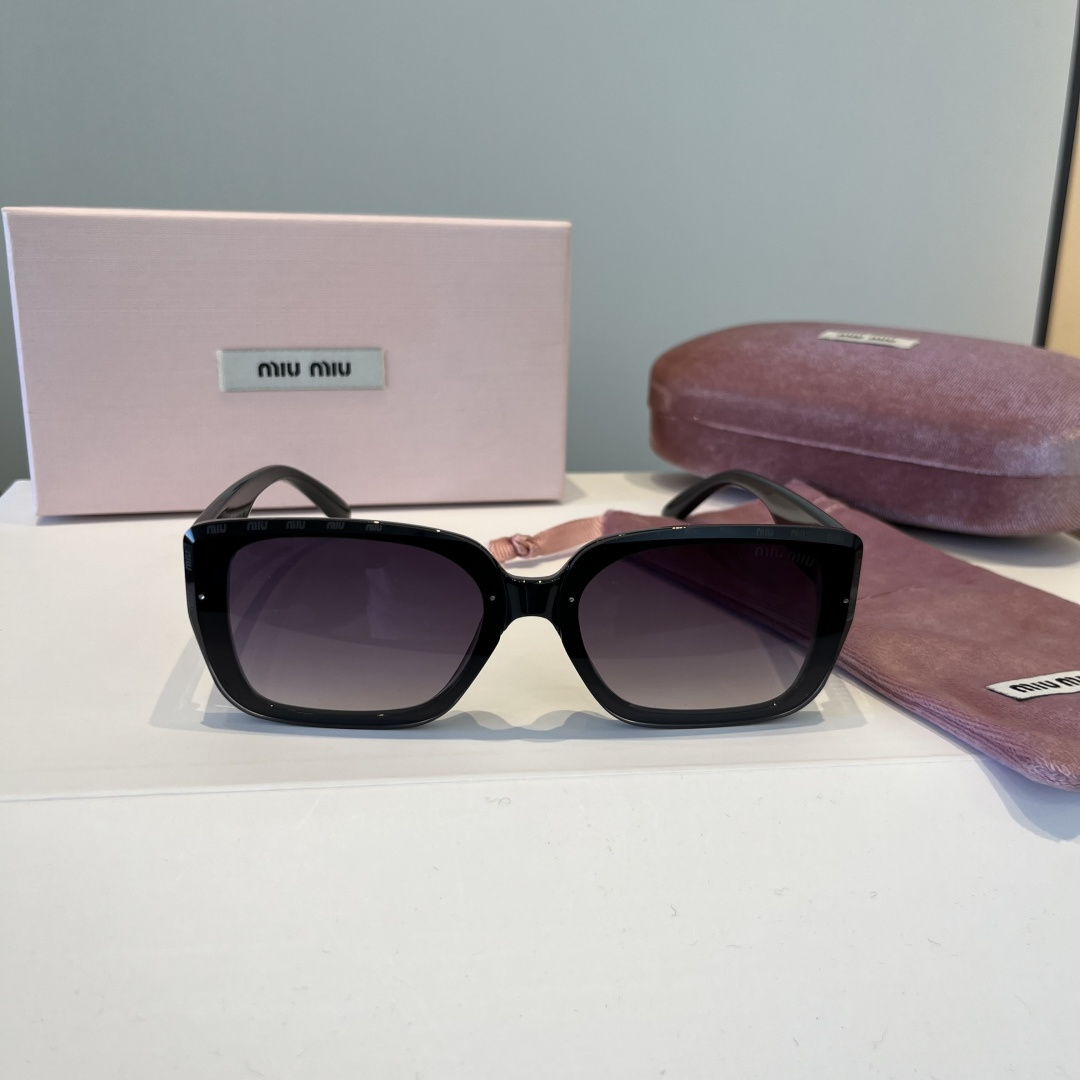 Miumiu glasses ¥ — photo 2
