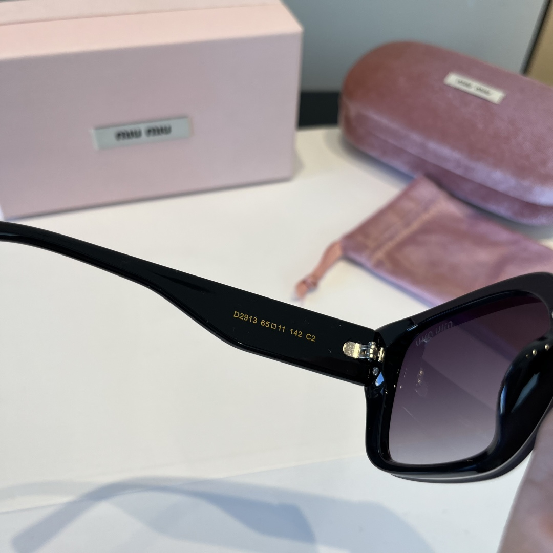 Miumiu glasses ¥ — photo 6