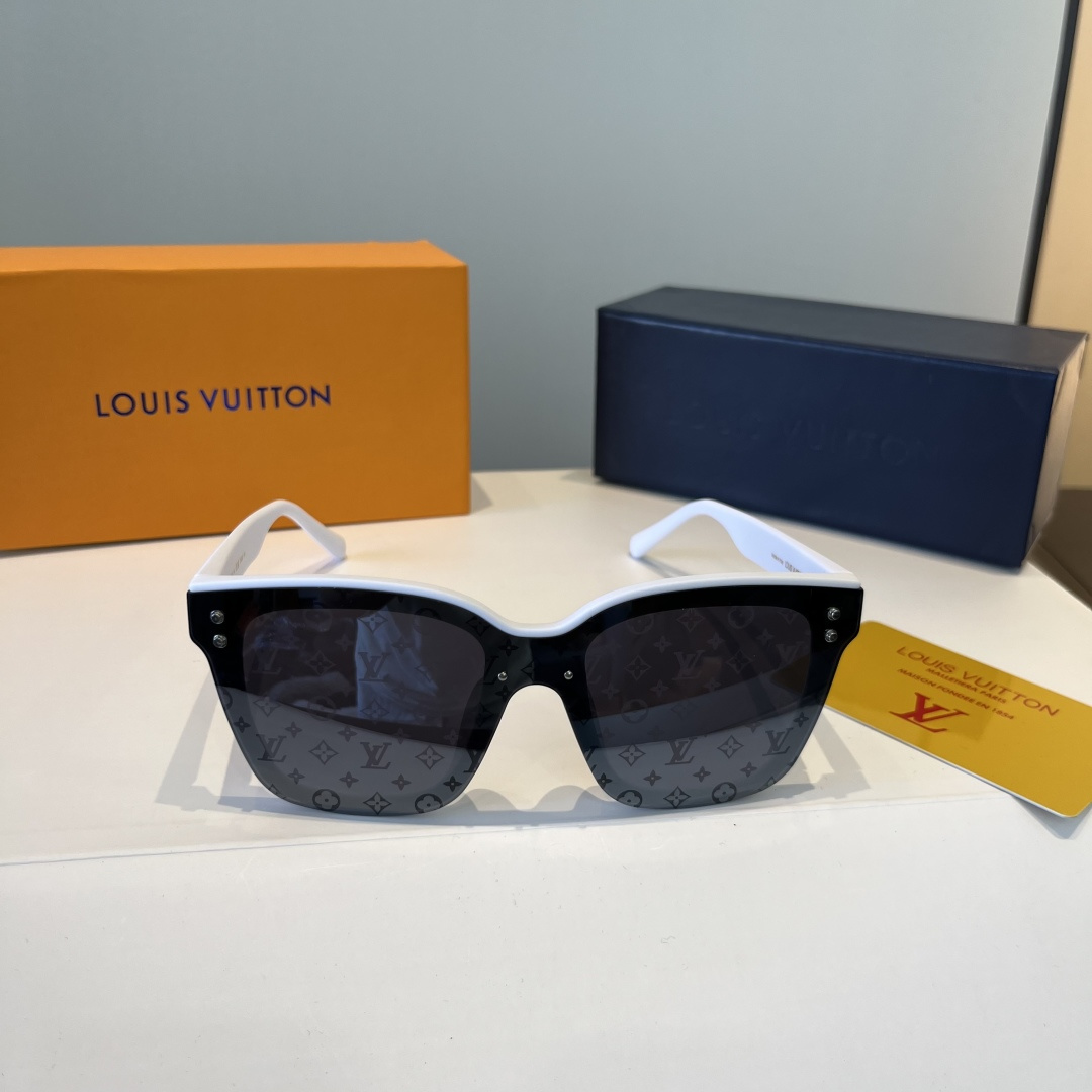 LV glasses ¥ — photo 2