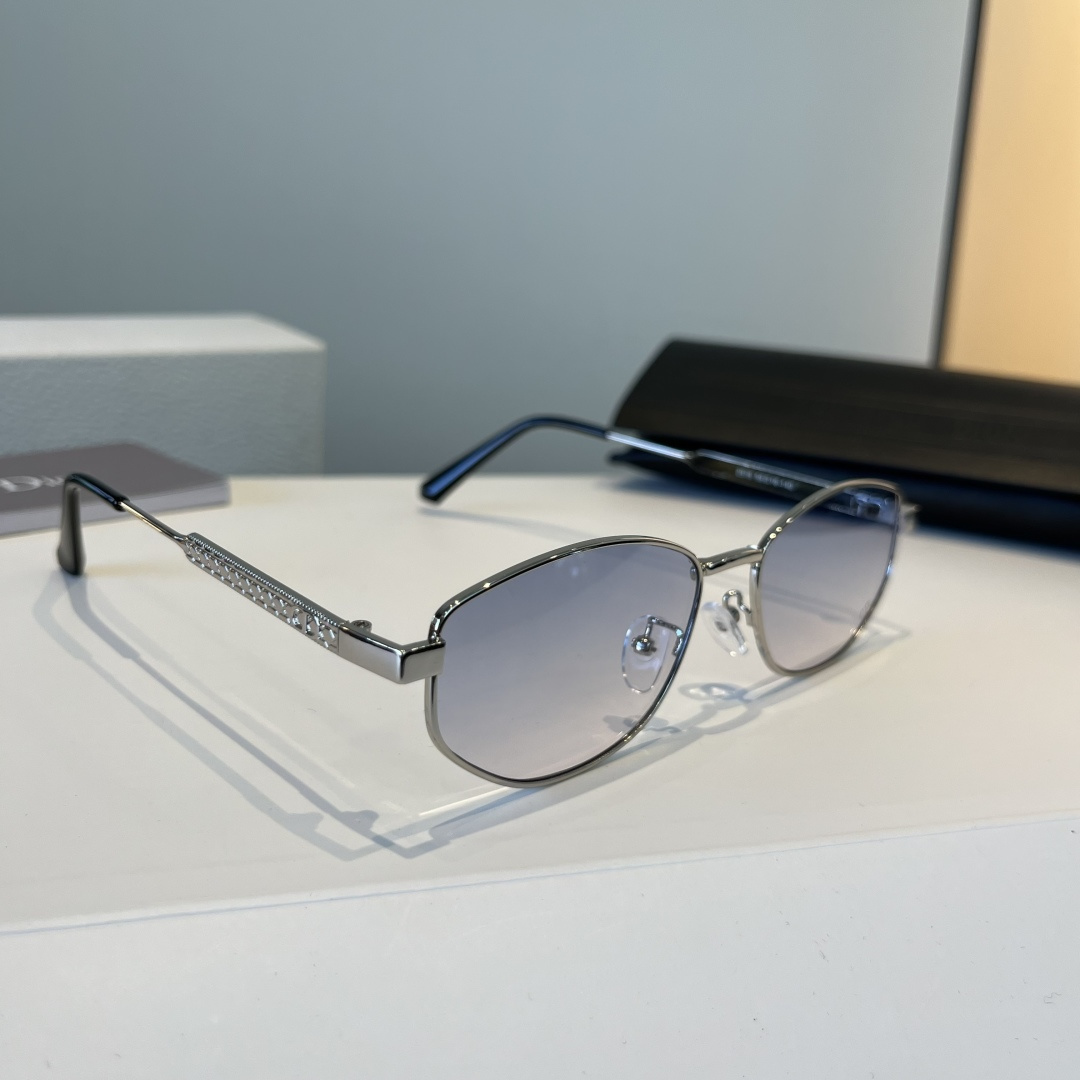 NO:862760,Dior Dior women's sunglasses, full of three-dimensional effect. High-definition lenses. Novel. Very good texture. Versatile. Simple. Glasses, sunglasses, sunglasses, glasses, dior, dior19860909Dior迪奥 女款太阳墨镜,立体感十足. 高清镜片.新颖.质感超好 百搭.简洁.眼镜墨镜太阳镜,眼镜,dior,dior,glasses