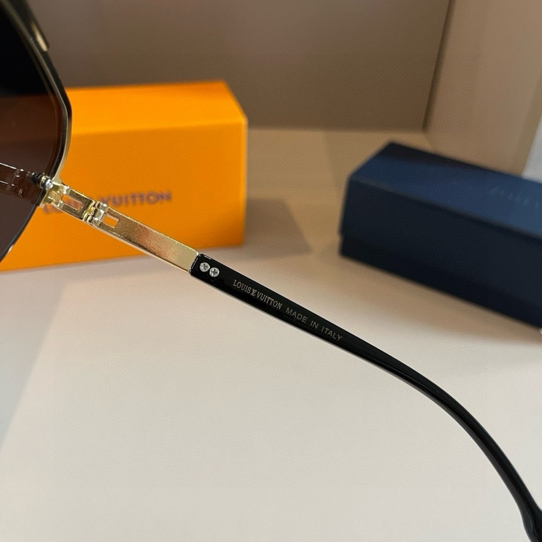 LV glasses ¥ — photo 6
