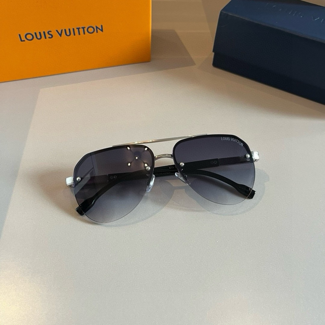 LV glasses ¥ — photo 4