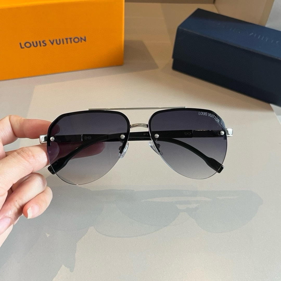 LV glasses ¥ — photo 2