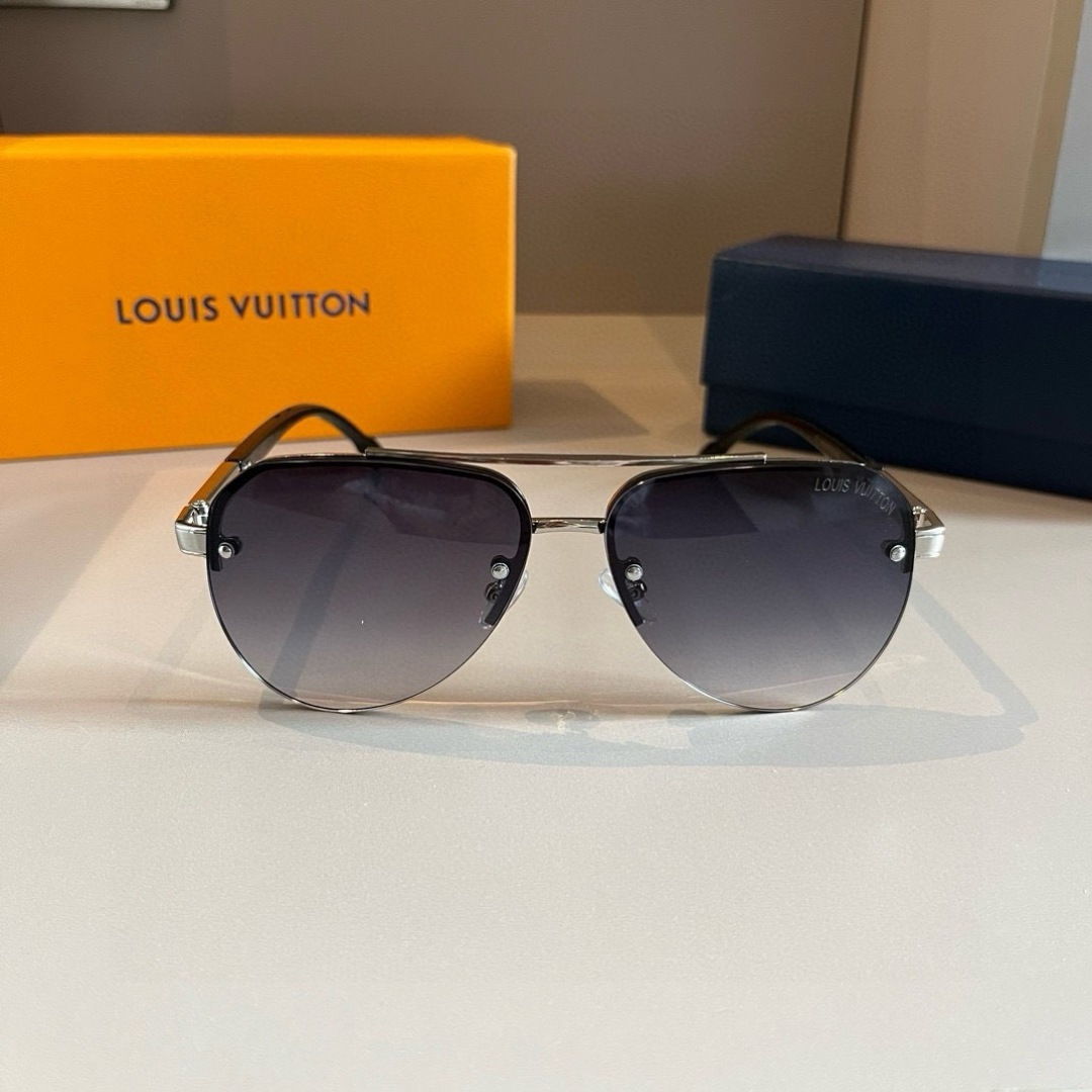 LV glasses ¥ — photo 3