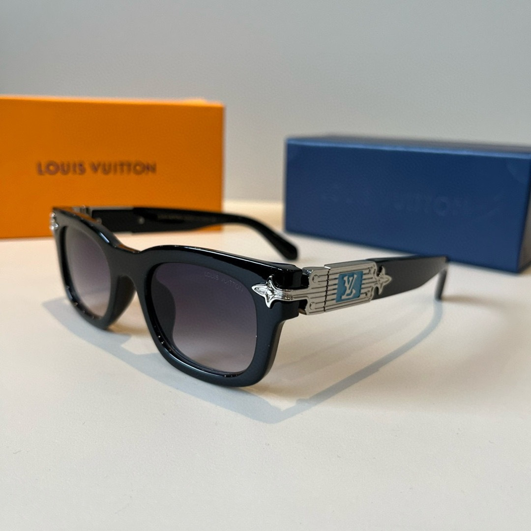 LV glasses ¥ — photo 3