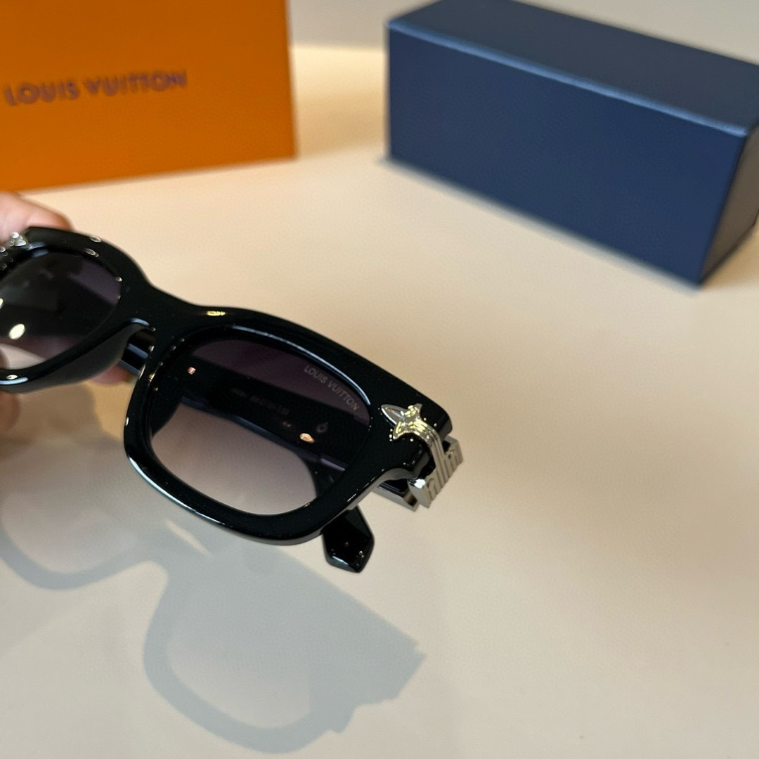 LV glasses ¥ — photo 5