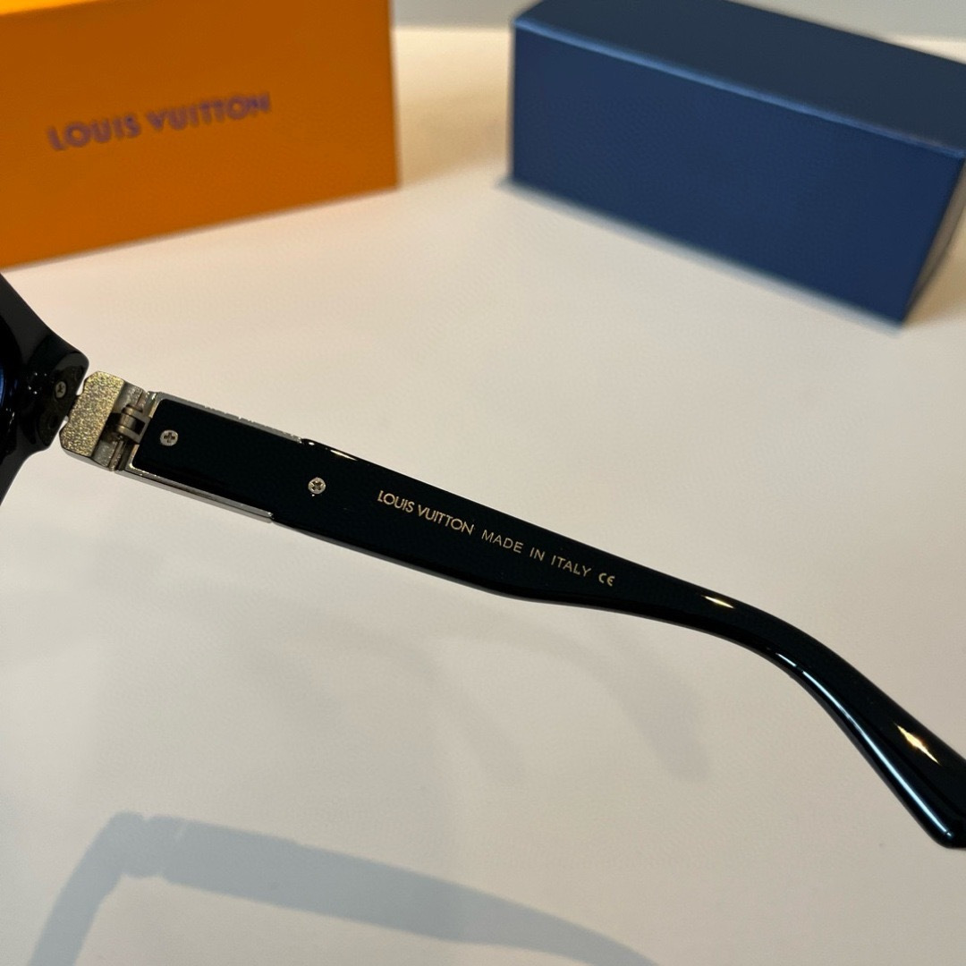 LV glasses ¥ — photo 8
