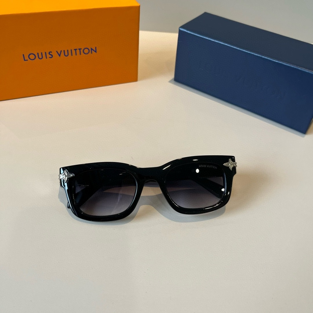 LV glasses ¥ — photo 4