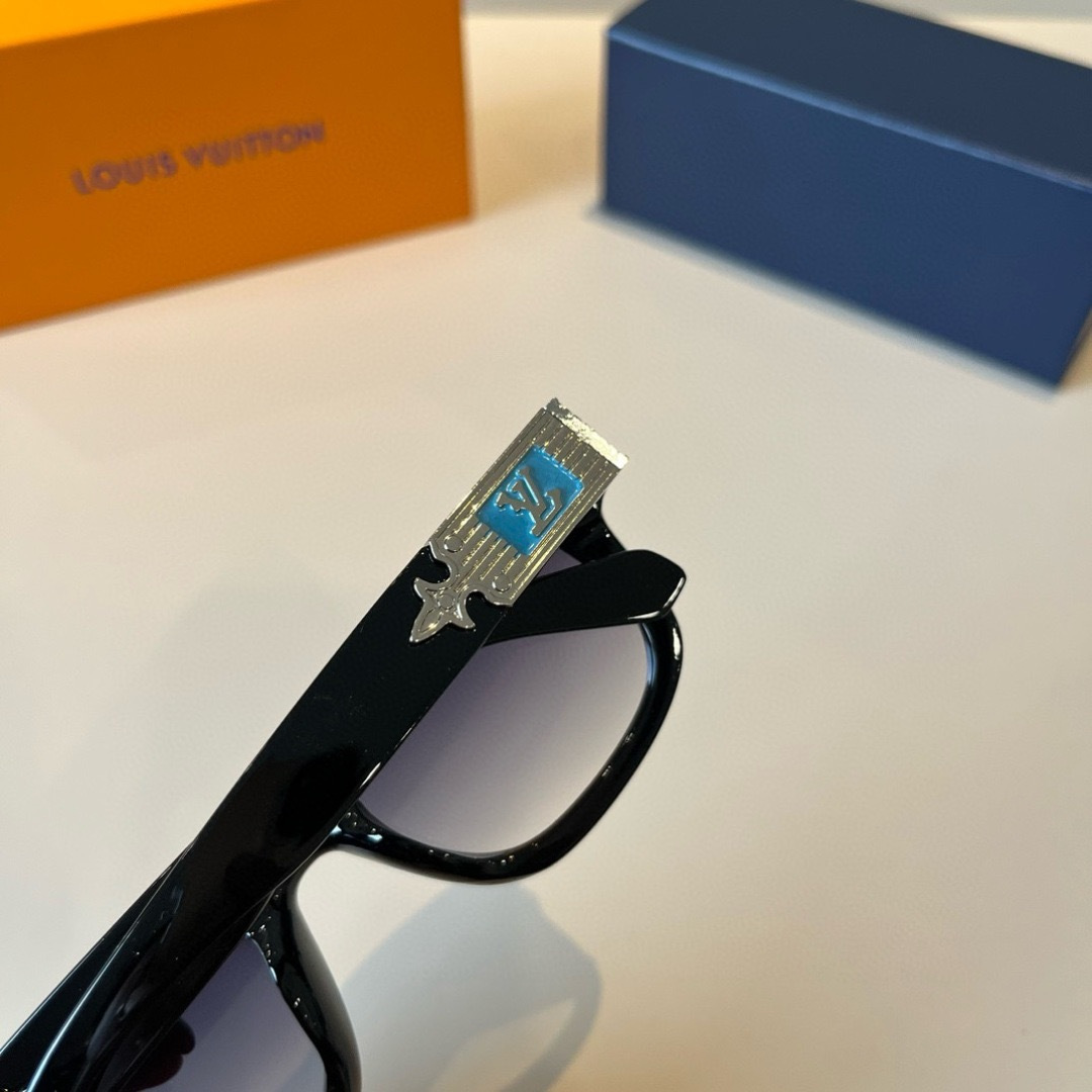 LV glasses ¥ — photo 7