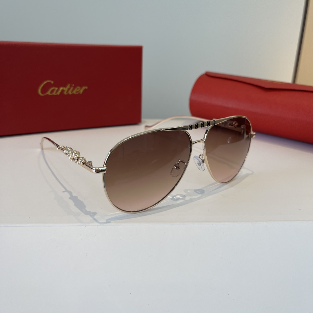 ️ ️ CARTIE*卡地亚 珍贵太阳眼镜金属材质 得️C镜腿十无框超轻电镀工艺精湛气质十足!新款刚刚到货官网原版超高品质,超高档奢华的象征色