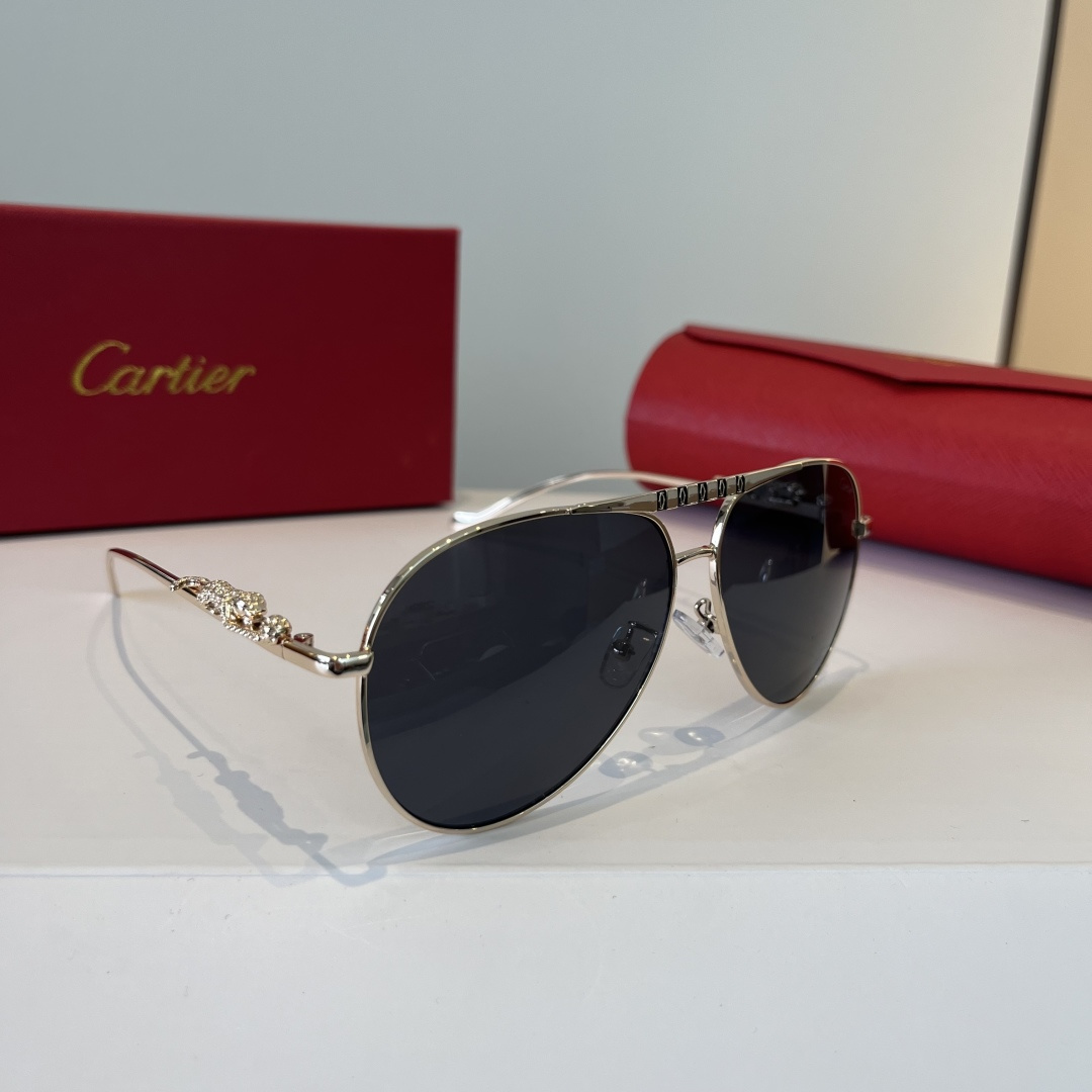 ️ ️ CARTIE*卡地亚 珍贵太阳眼镜金属材质 得️C镜腿十无框超轻电镀工艺精湛气质十足!新款刚刚到货官网原版超高品质,超高档奢华的象征色
