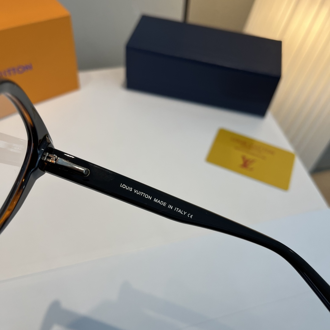LV glasses ¥ — photo 7
