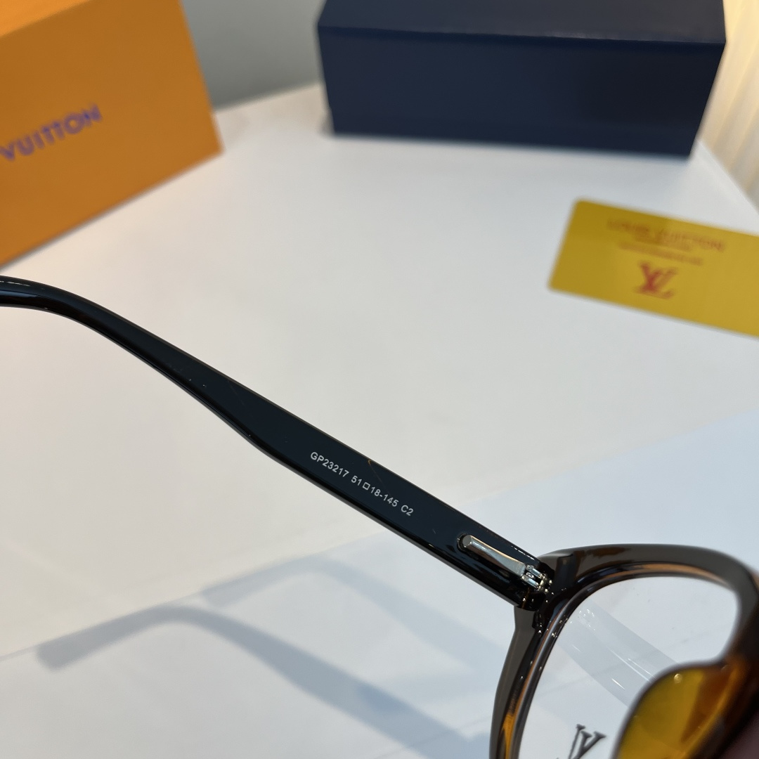 LV glasses ¥ — photo 8