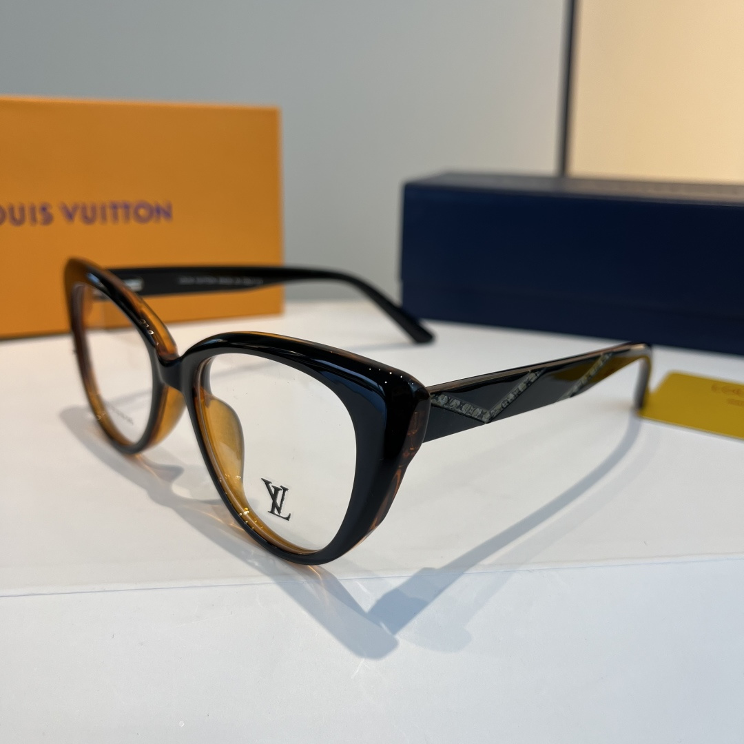 LV glasses ¥ — photo 3
