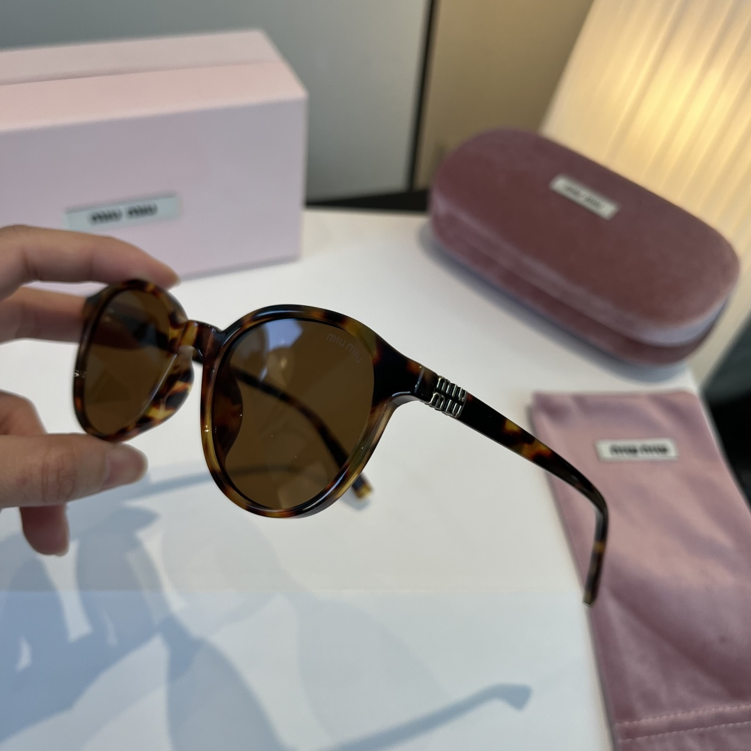 Miumiu glasögon ¥ — photo 4