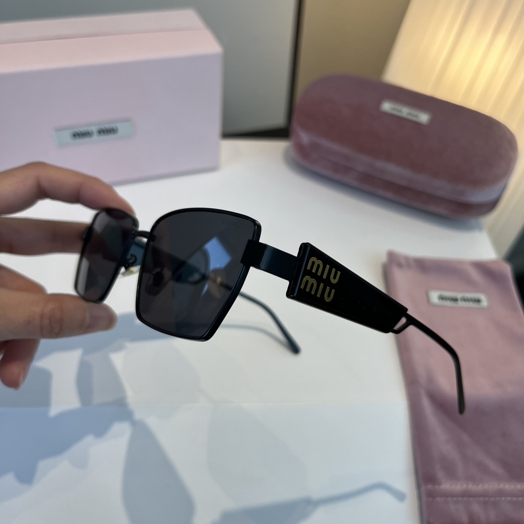 Miumiu-glazen ¥ — photo 4