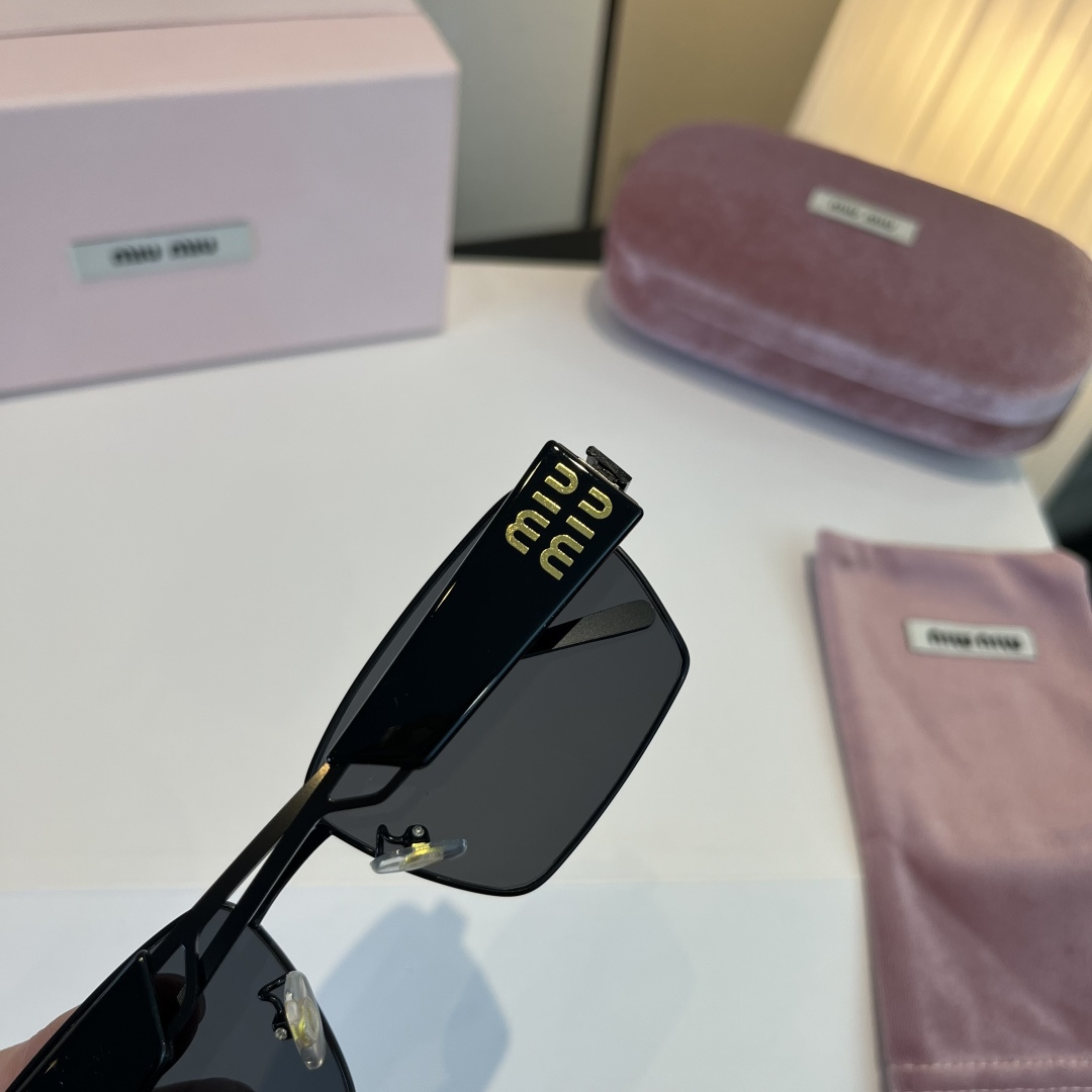 Miumiu-glazen ¥ — photo 6